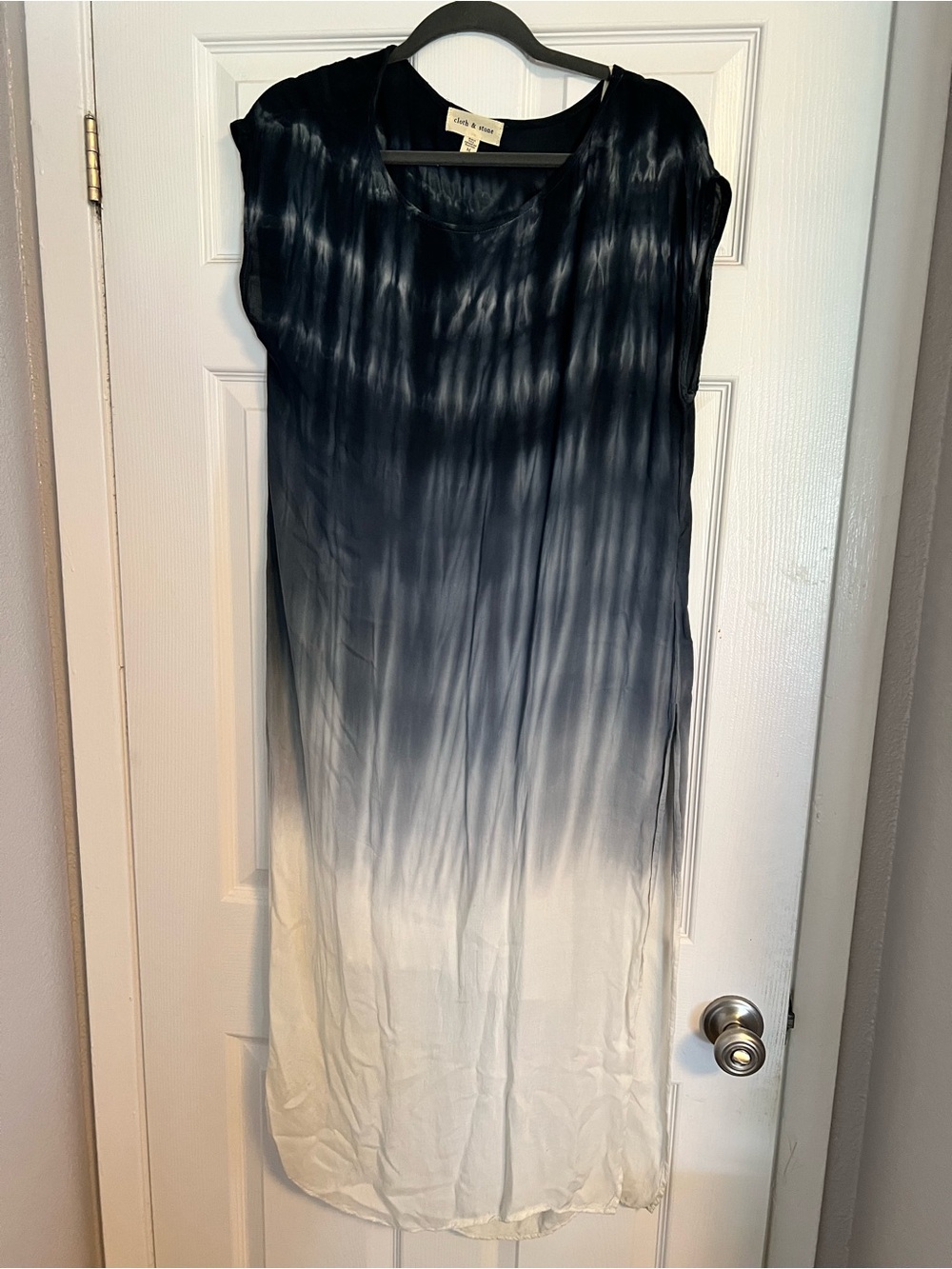 cloth & stone Black-to-White Ombre Midi Dress
